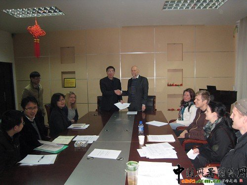 L(fng)@֌W(xu)Ժc䲼RW(xu)Ҏ(gu)W(xu)ԺTʿо(lin)B(yng)f(xi)h