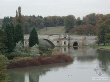 英國(guó)自然風(fēng)景式園林代表之布倫海姆園