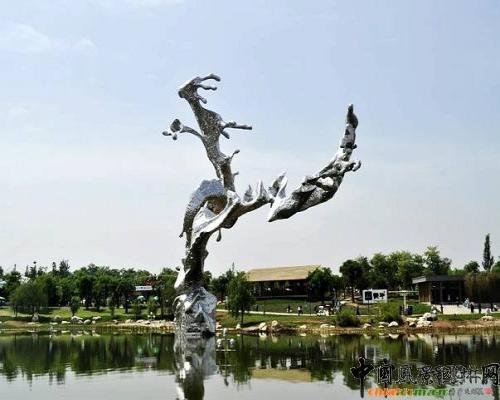 專(zhuān)家：水龍堪稱世園會(huì)點(diǎn)睛之筆