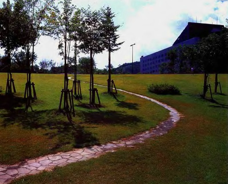 戶田芳樹作品：綠色津南中央庭園 中國(guó)風(fēng)景園林網(wǎng)