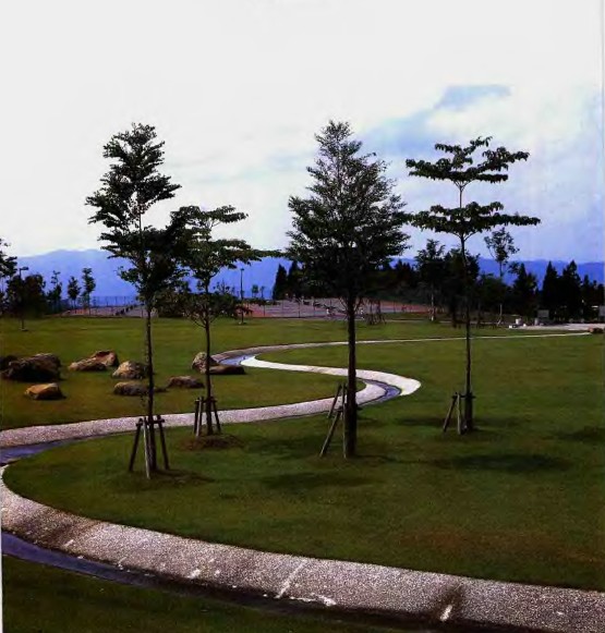 戶田芳樹作品：綠色津南中央庭園 中國(guó)風(fēng)景園林網(wǎng)