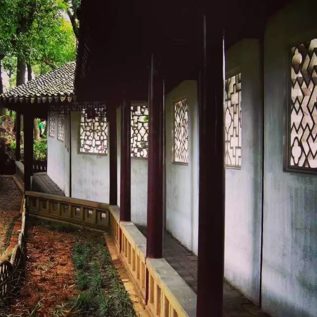 深入蘇州古典園林，感受漏窗之美！
