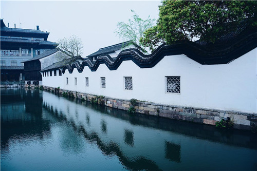 特色小鎮(zhèn)密集上馬，會(huì)不會(huì)成為新的鬼城?