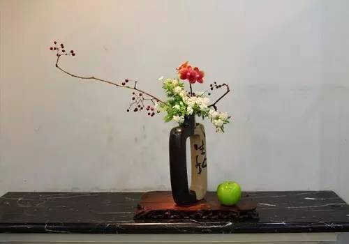 中式、日式、西式插花，最大的區別是什么？