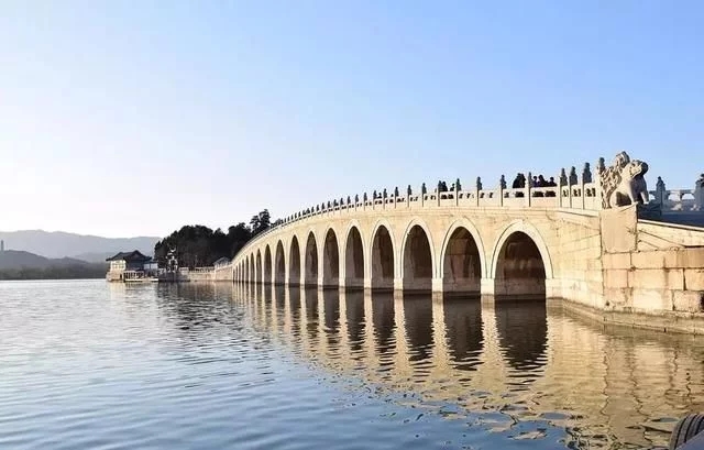 當(dāng)中國(guó)園林遇上西方園林 藝術(shù)碰撞出文化
