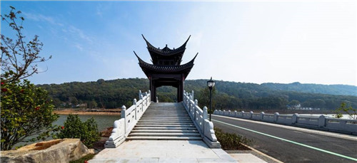 園冶杯專業(yè)獎(jiǎng)：岳陽南湖龍山景區(qū)園林綠化景觀EPC項(xiàng)目