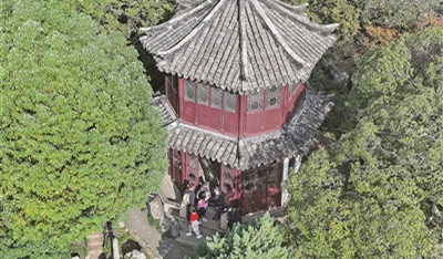 人民日報(bào)：不入“園林”，怎知春色如許